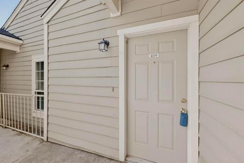 7151 Gaston Avenue 409 Dallas TX 75214