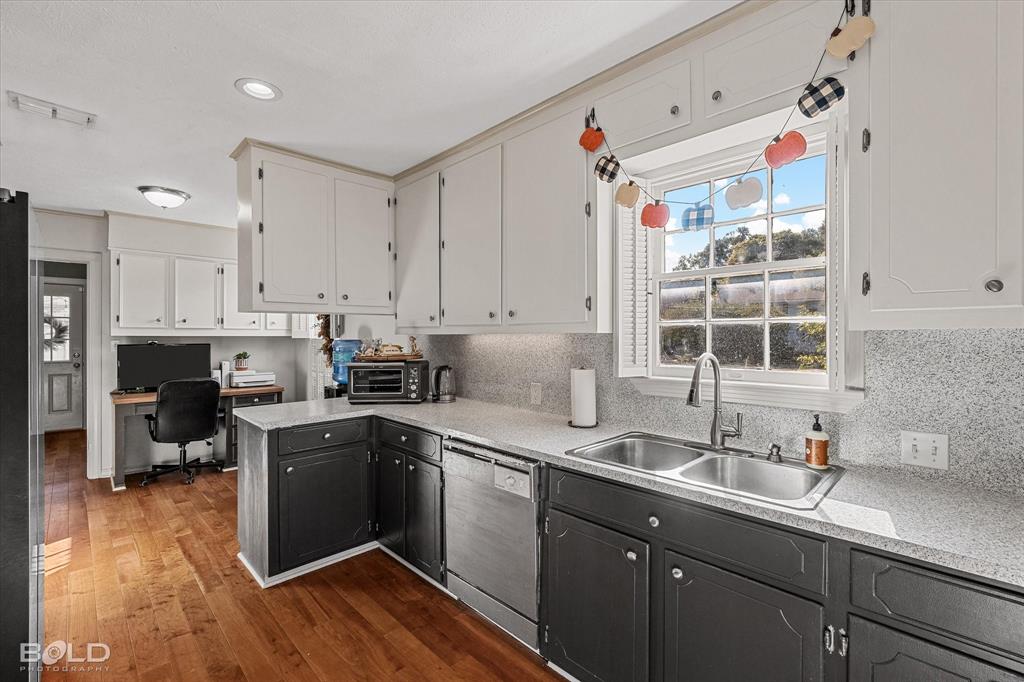 Shreveport, Louisiana 71104, United States, 3 Bedrooms Bedrooms, ,2 BathroomsBathrooms,Residential,Active,219927