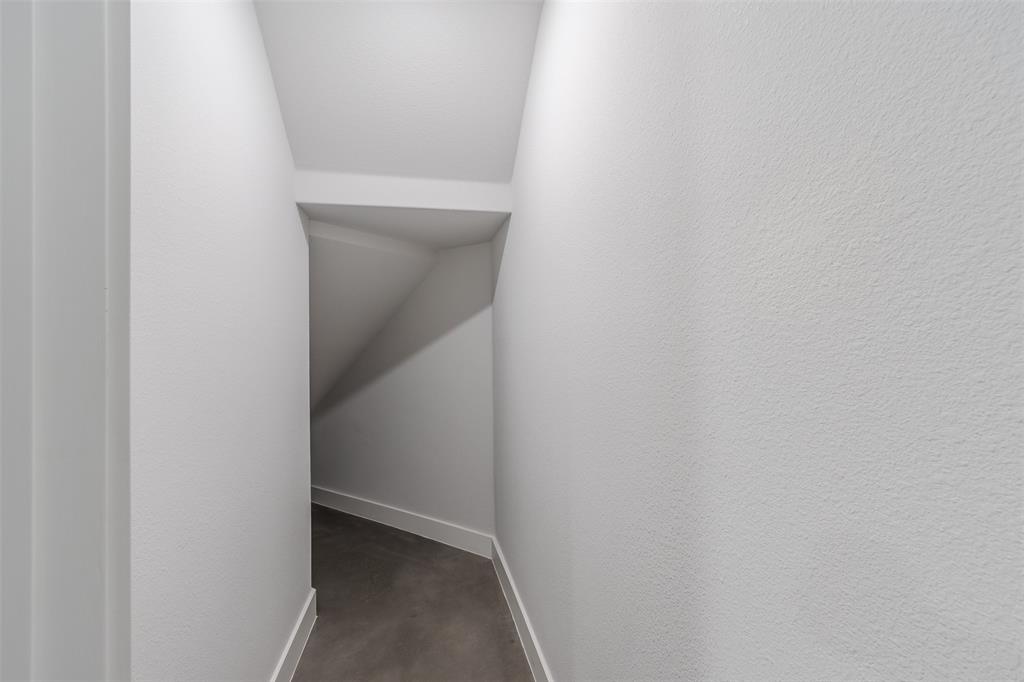 Swiss Ave Limited - Residential Lease