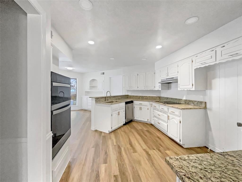 203 Westpark Drive S