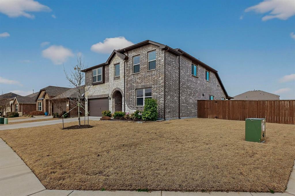 1261 Pleasant Knoll Trail