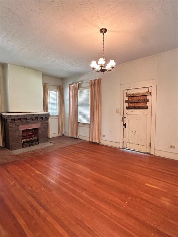 Winnetka Heights - Residential