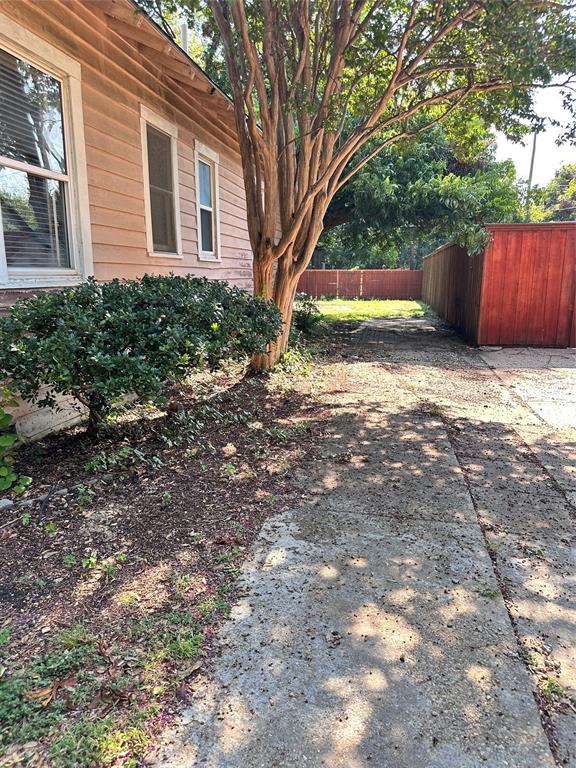 Winnetka Heights - Residential