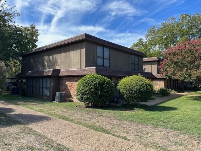 Chamberlain Arlington Heights 1st - Residential Lease