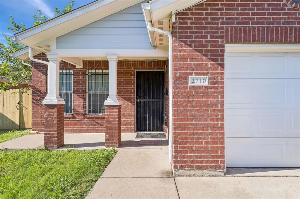 ROCHESTER PARK - Residential