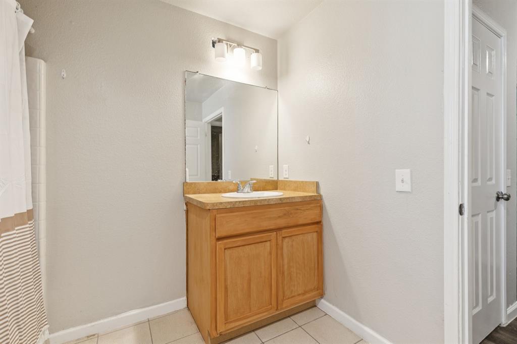 ROCHESTER PARK - Residential