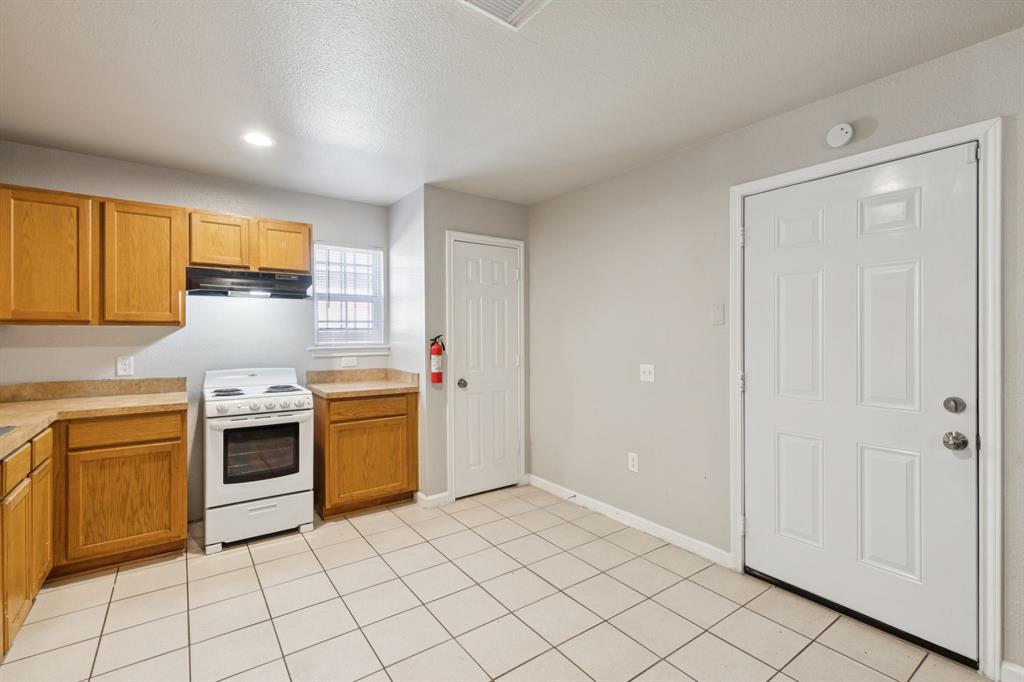 ROCHESTER PARK - Residential