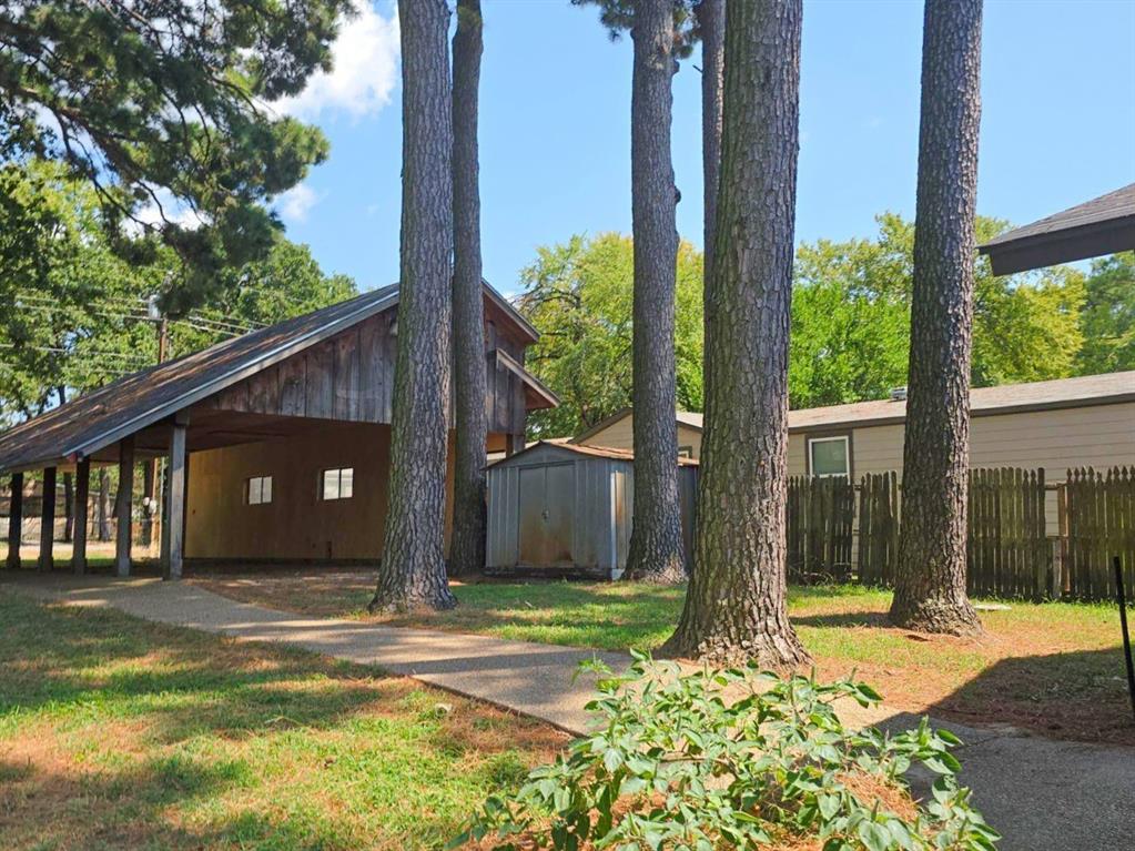 190 Thunderbird Drive