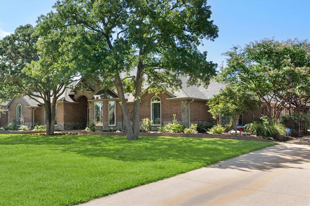 918 Shady Creek Drive