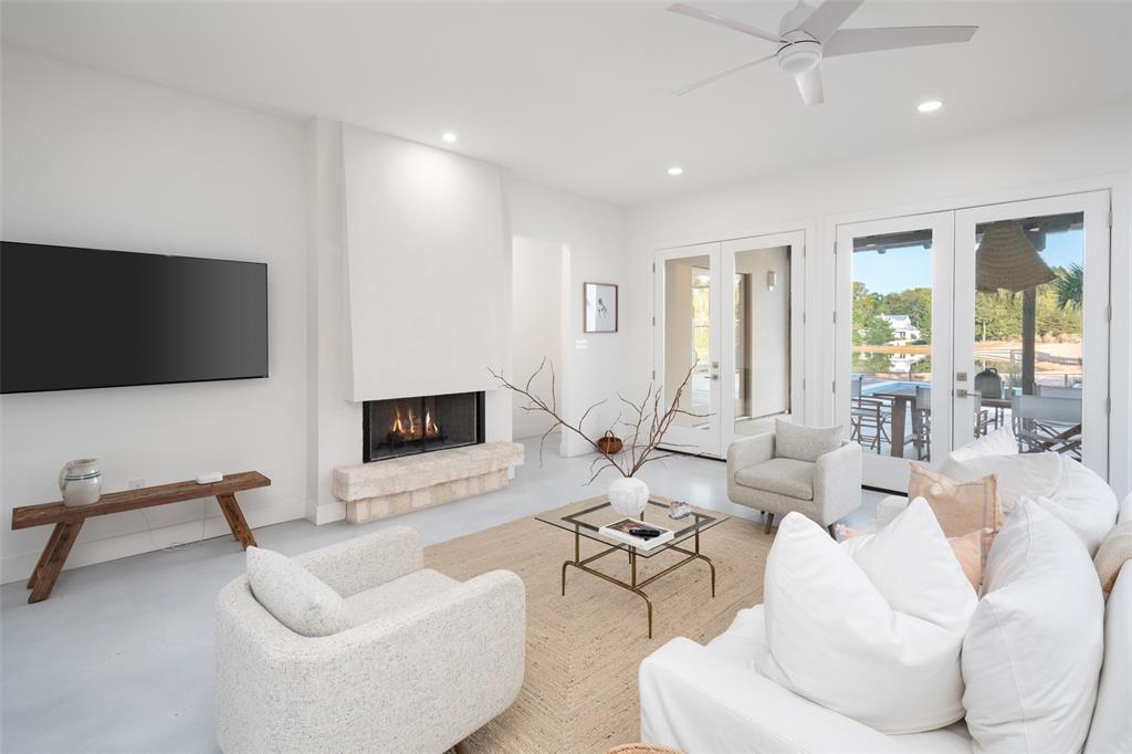 23502 Kate Lane