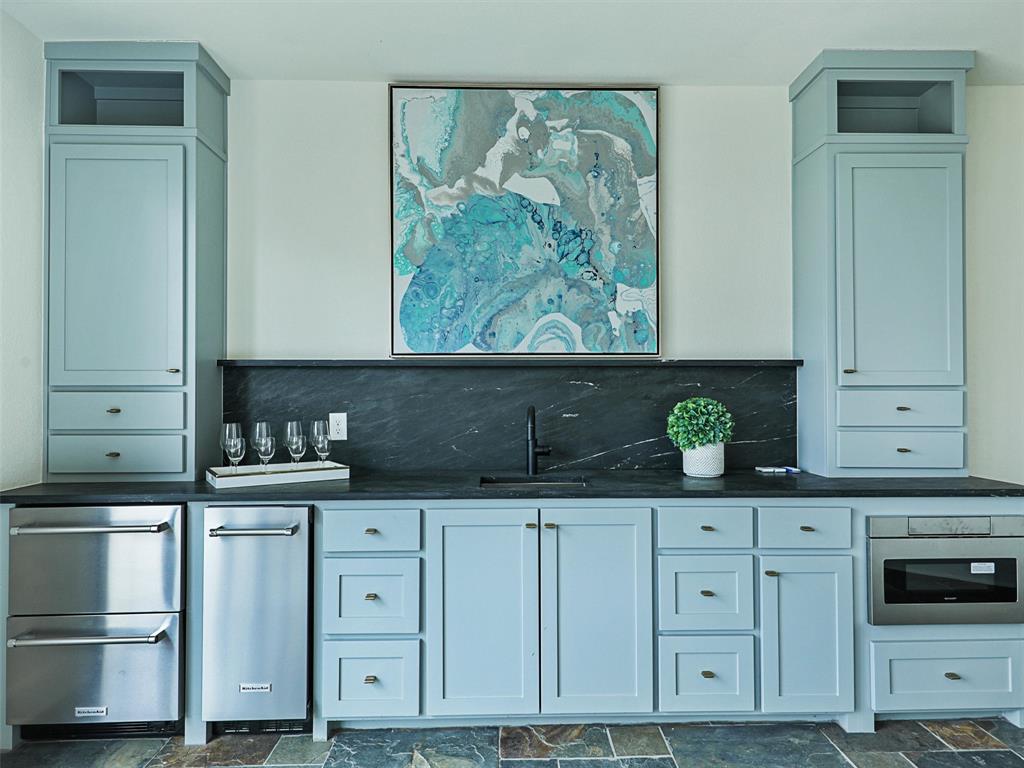 Point Noble - Residential