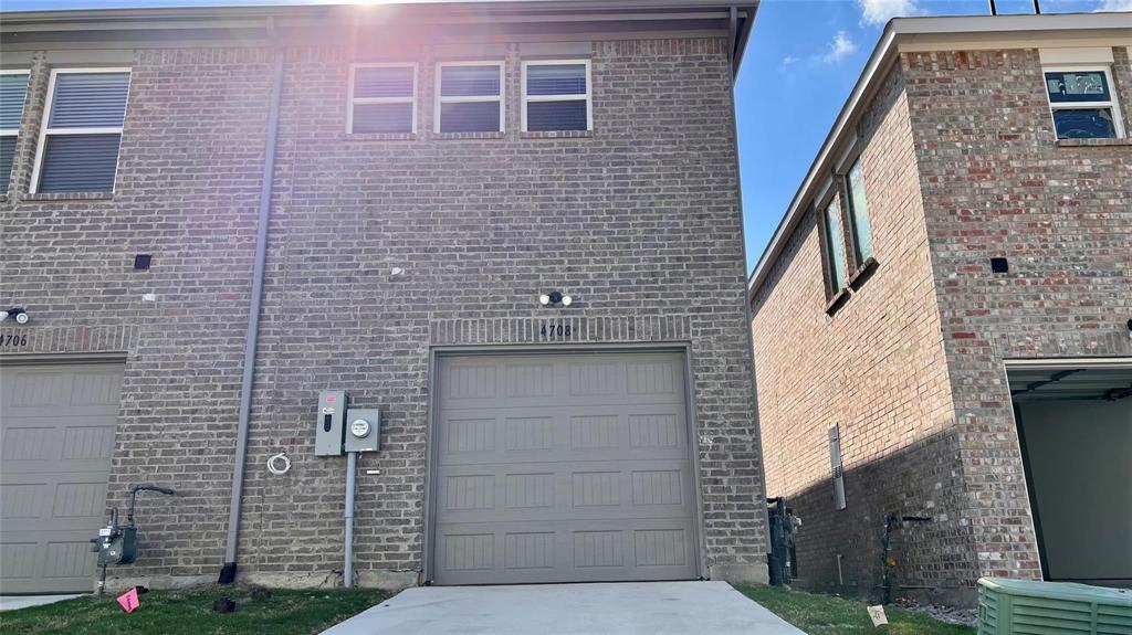 Heritage Village - Residential Lease