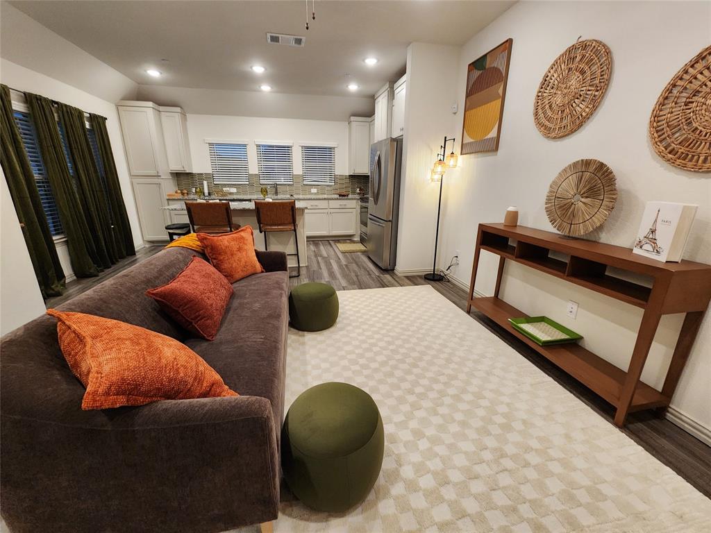 Heritage Village - Residential Lease