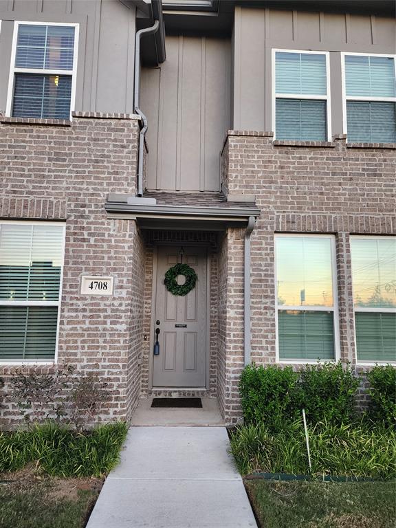 Heritage Village - Residential Lease