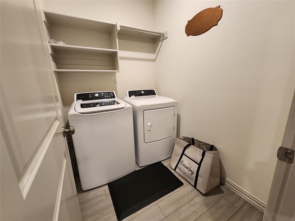 Heritage Village - Residential Lease