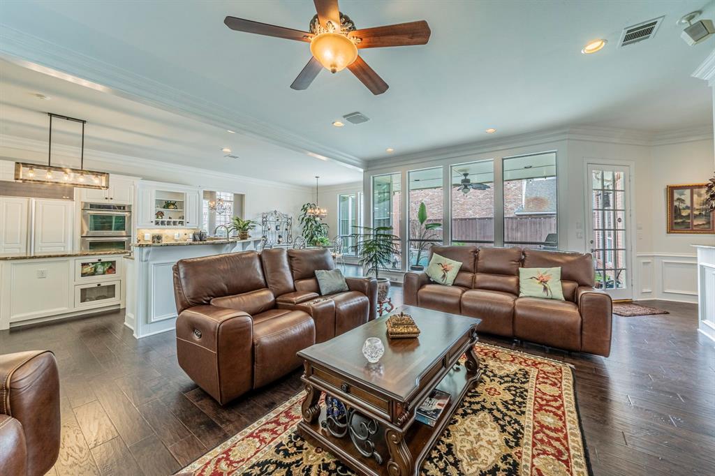 Oaktree Ph One - Residential