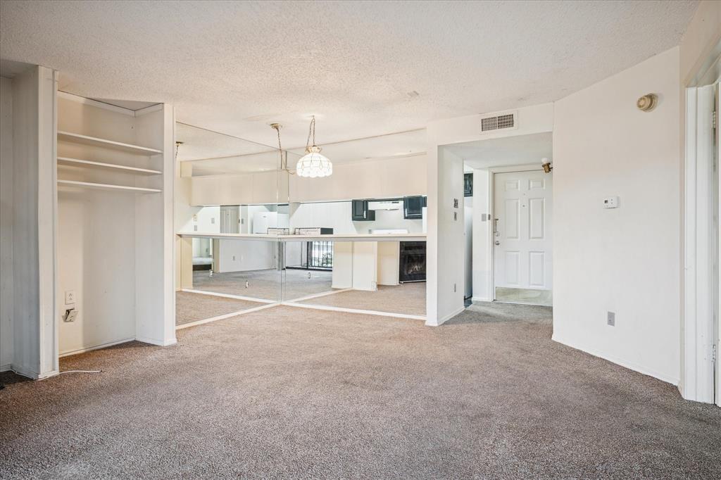 Cambridge Condos Ph 01 03 - Residential