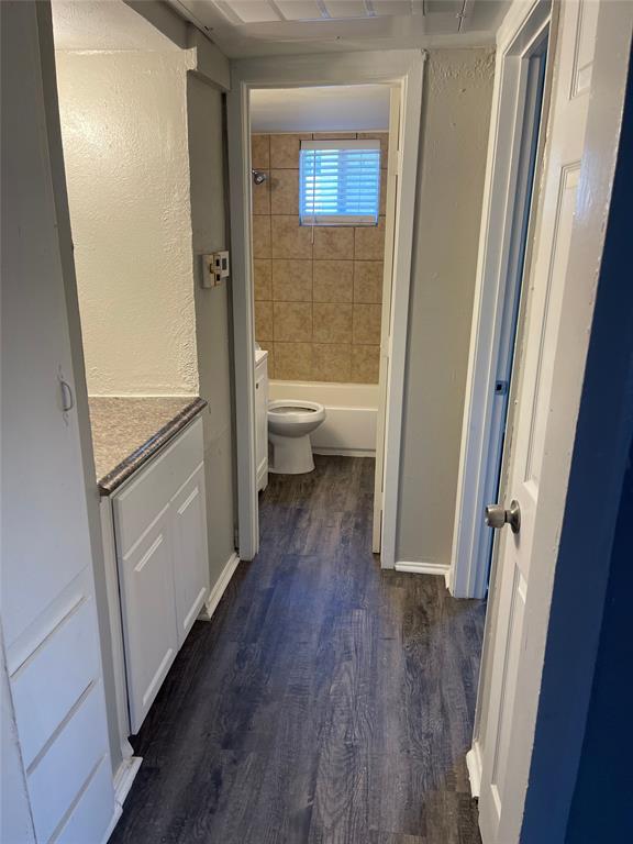 East Columbia Place - Residential Lease