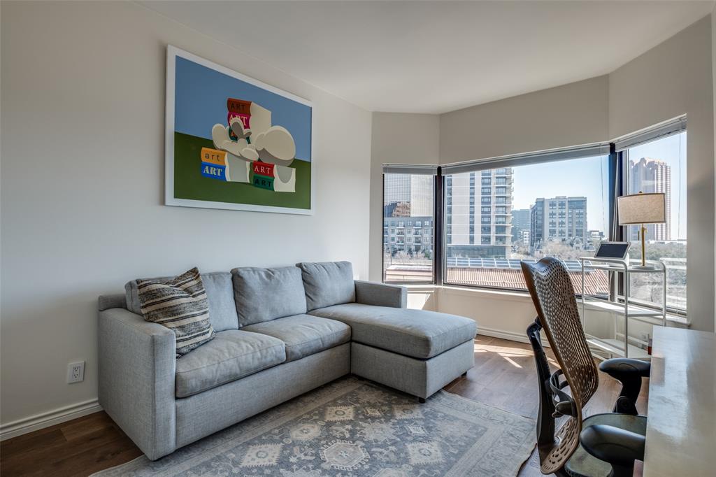 3030 Mckinney Avenue 501