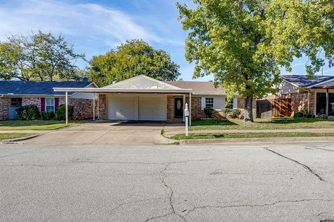 6217 Sunnybrook Drive Watauga TX 76148