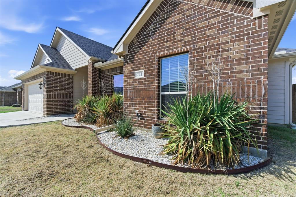 Villas At Green Valley - Residential