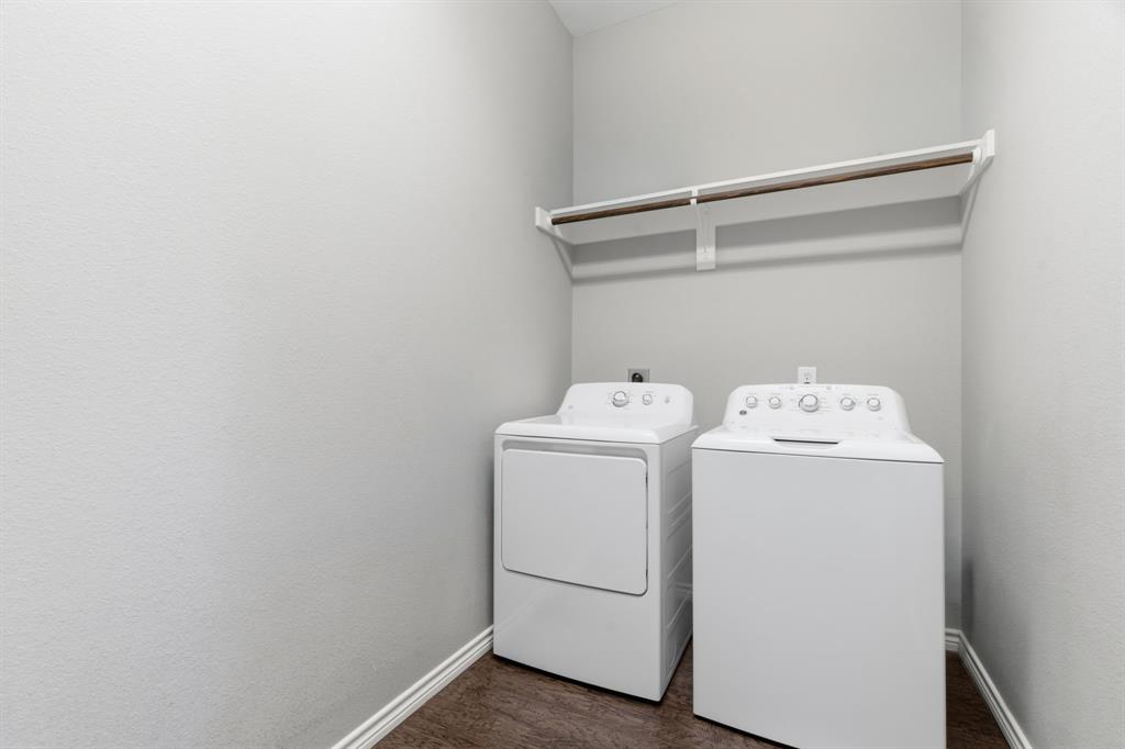 Villas At Green Valley - Residential