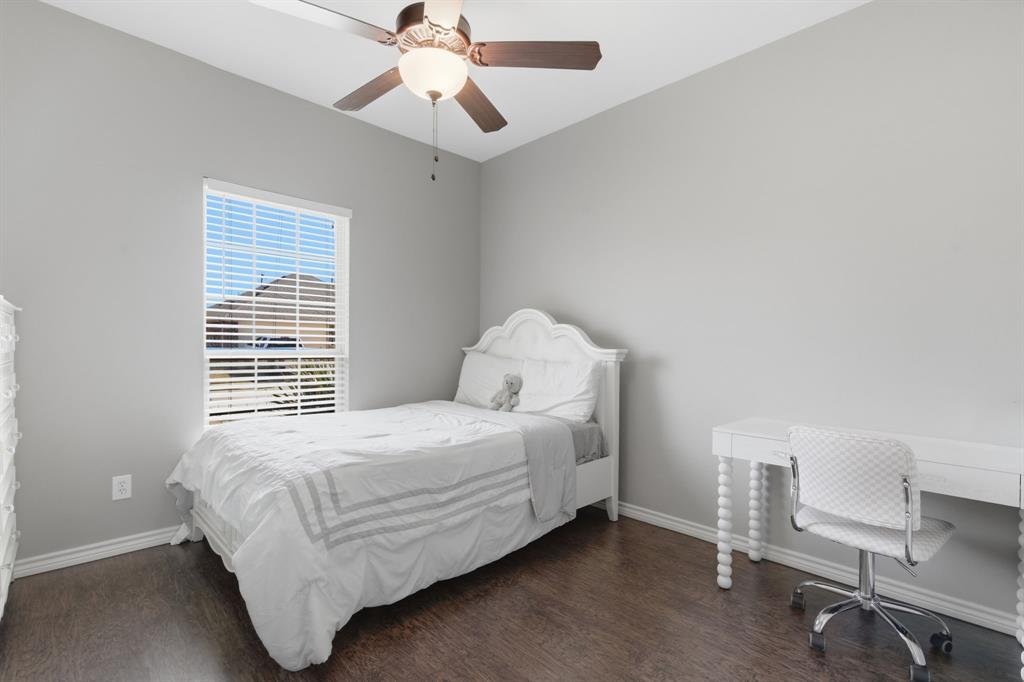 Villas At Green Valley - Residential