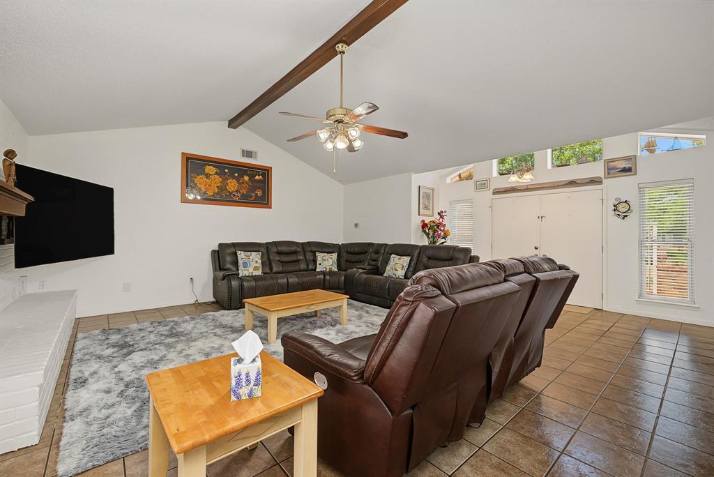 3133 Whitewing Way