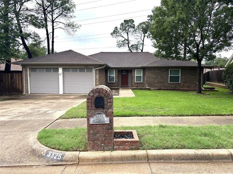 3325 Derby Circle Bedford TX 76021