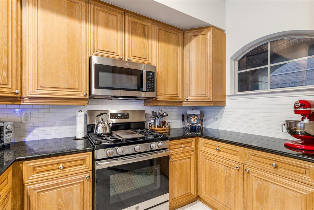 Georgetown Court Twnhms Condos - Residential Lease