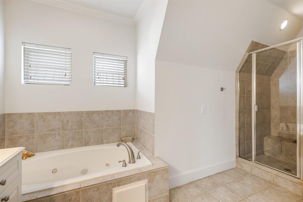 Georgetown Court Twnhms Condos - Residential Lease