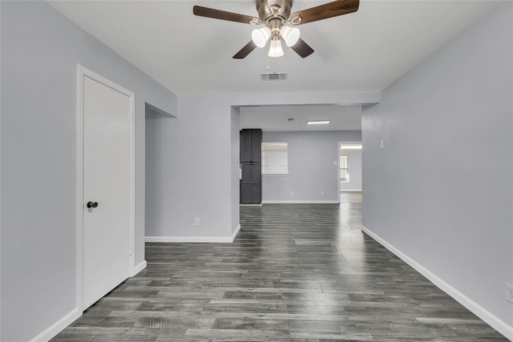 Burleson, Texas 76028, United States, 4 Bedrooms Bedrooms, ,2 BathroomsBathrooms,Residential,Active,221524