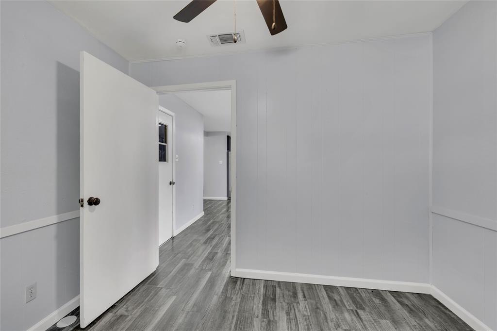 Burleson, Texas 76028, United States, 4 Bedrooms Bedrooms, ,2 BathroomsBathrooms,Residential,Active,221524