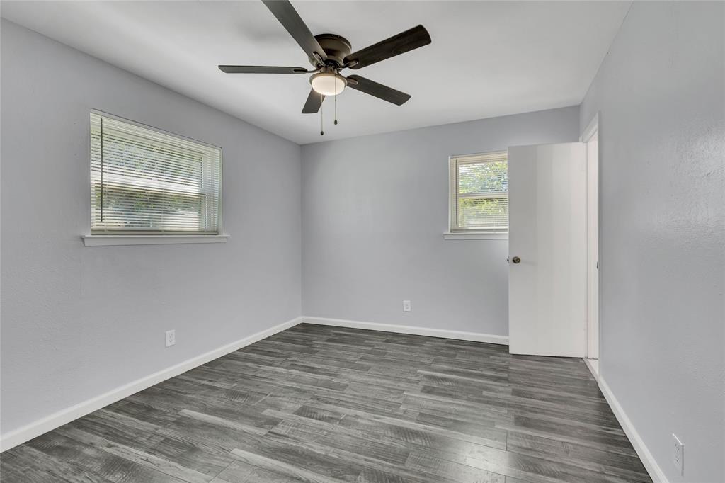 Burleson, Texas 76028, United States, 4 Bedrooms Bedrooms, ,2 BathroomsBathrooms,Residential,Active,221524