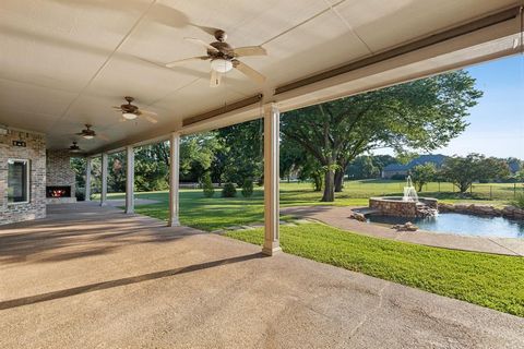 A home in Double Oak