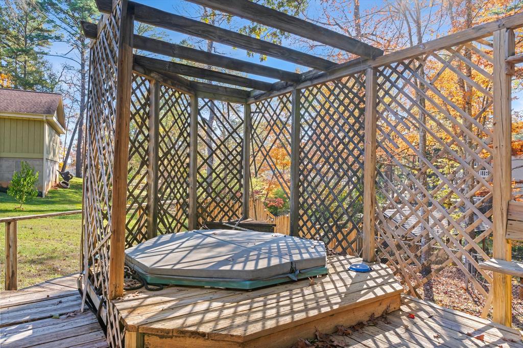 Hide A Way Lake - Residential