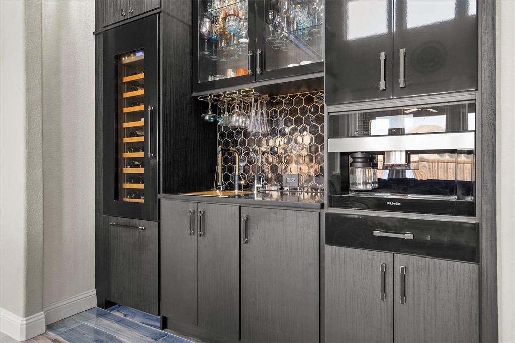 Canyon Falls Village W7 - Residential