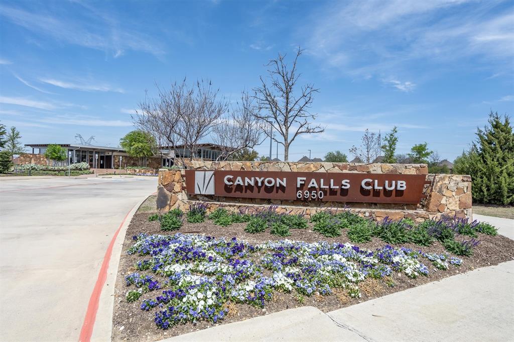 Canyon Falls Village W7 - Residential
