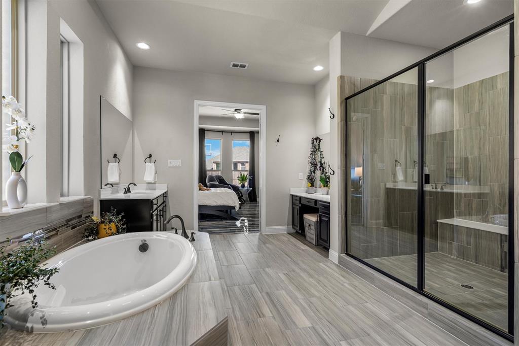 Canyon Falls Village W7 - Residential