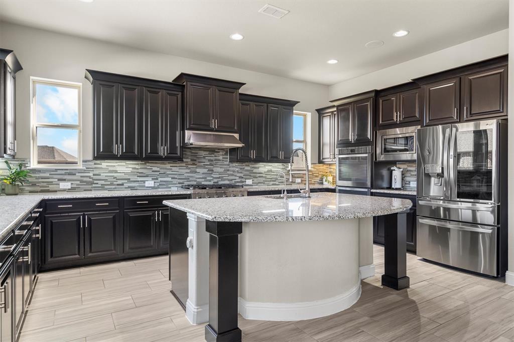 Canyon Falls Village W7 - Residential