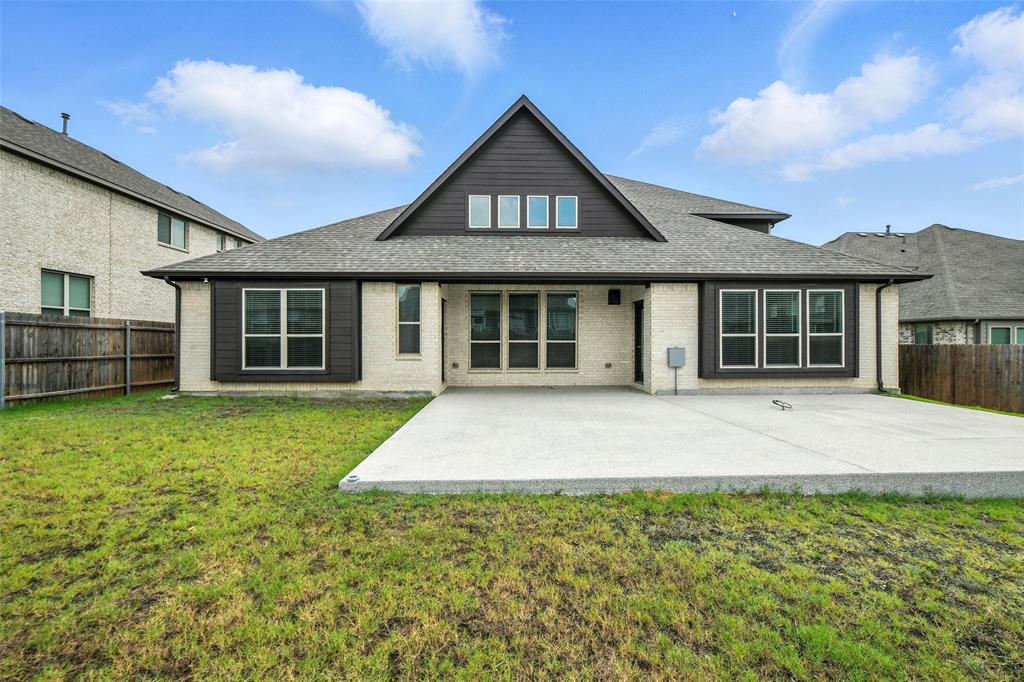 916 Park Vista Drive