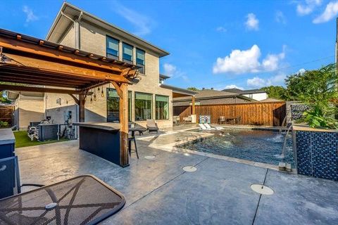 Tiny photo for 4614 Newmore Avenue, Dallas, TX 75209 (MLS # 20815898)