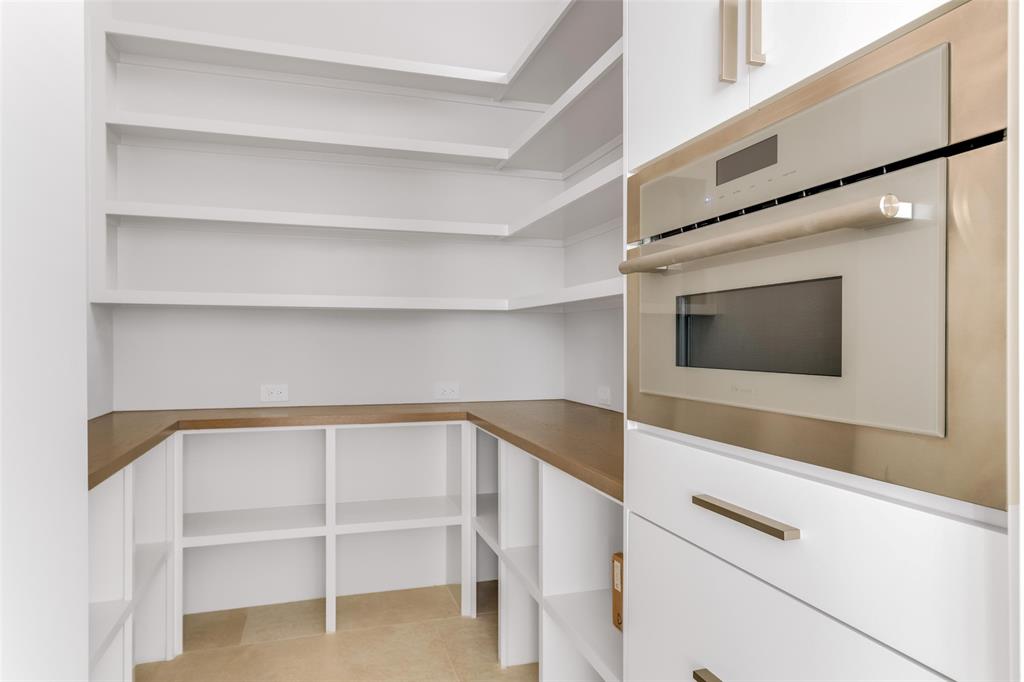 Rector Place - Residential