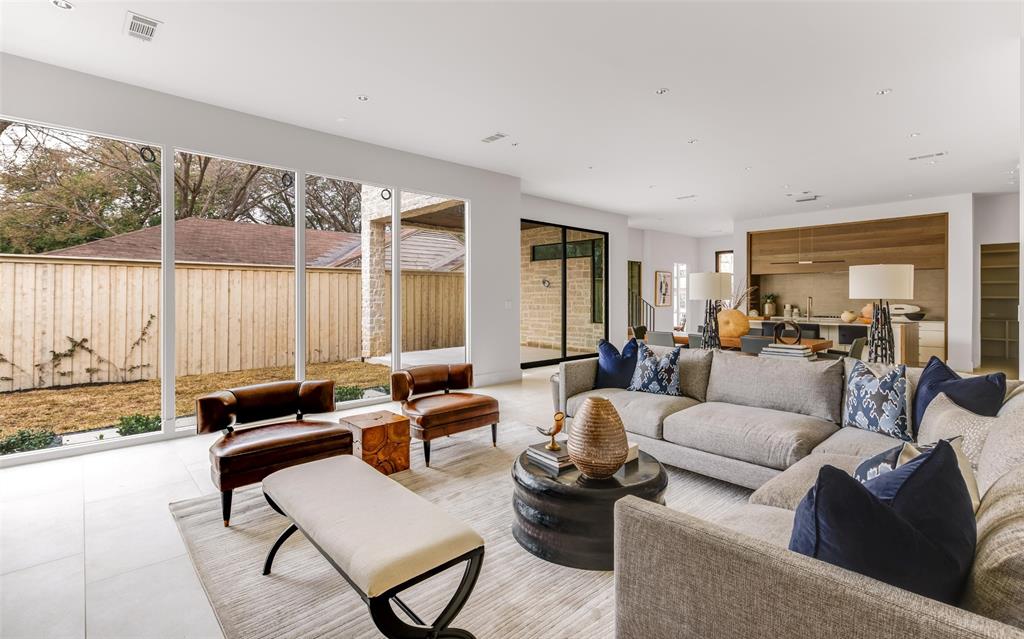 Rector Place - Residential