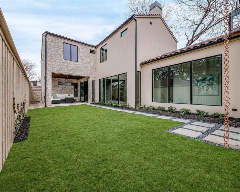 Rector Place - Residential