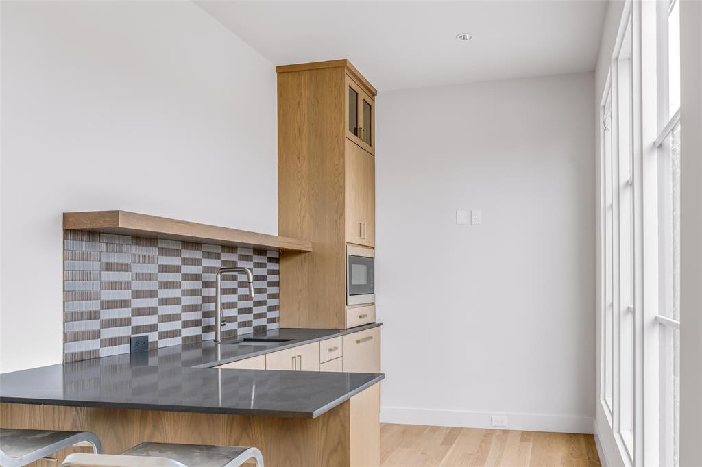 Rector Place - Residential