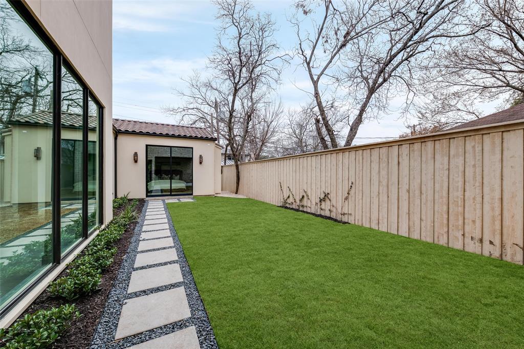 Rector Place - Residential