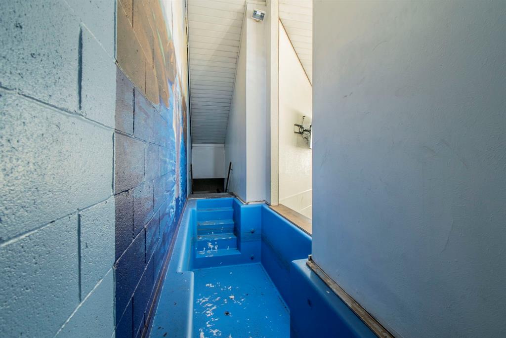 Victory Gardens 5 - Commercial Sale