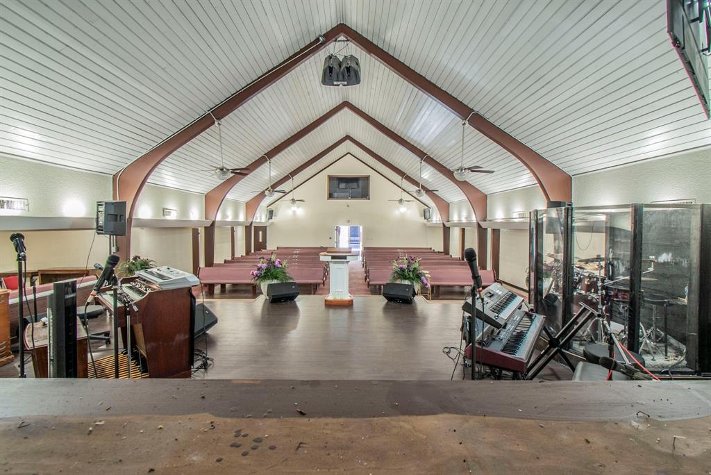 Victory Gardens 5 - Commercial Sale