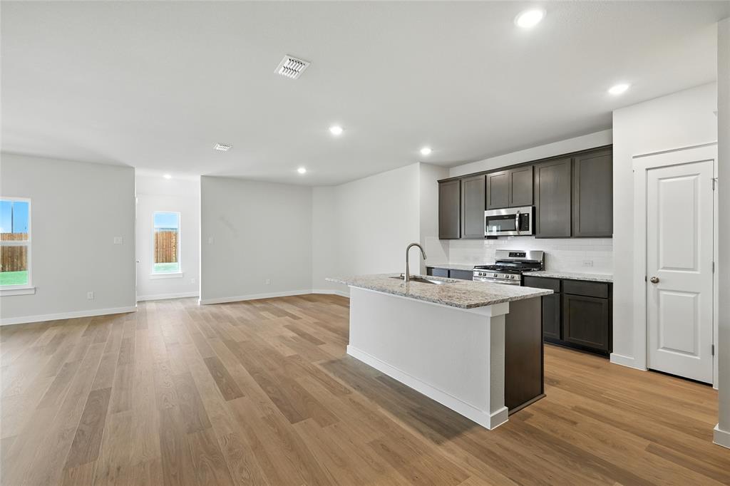 Simpson Crossing - Residential